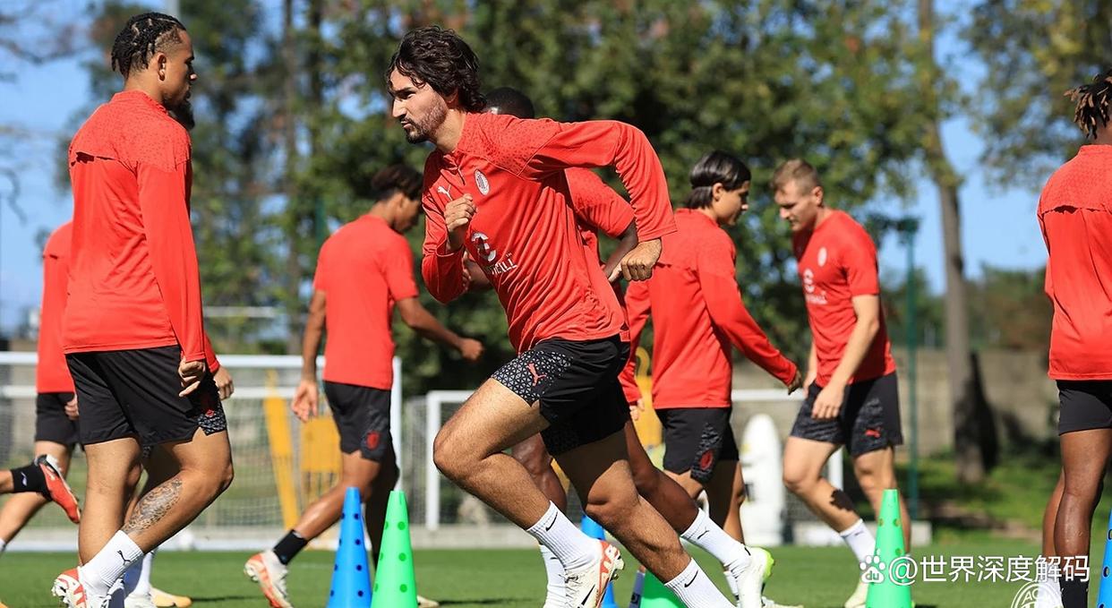 IM体育平台-AC米兰整体表现出色，备战下一阶段比拼