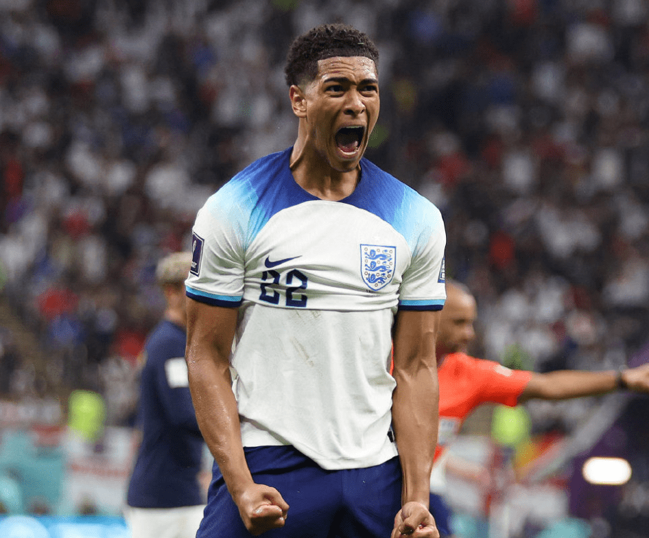 法国队力克德国队，郑思维点燃赛场